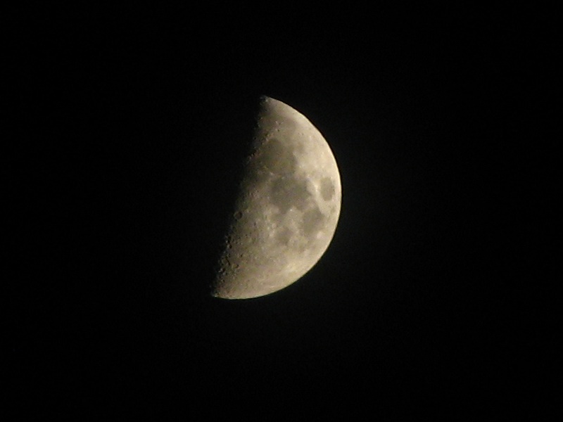 moon4thjune4.jpg